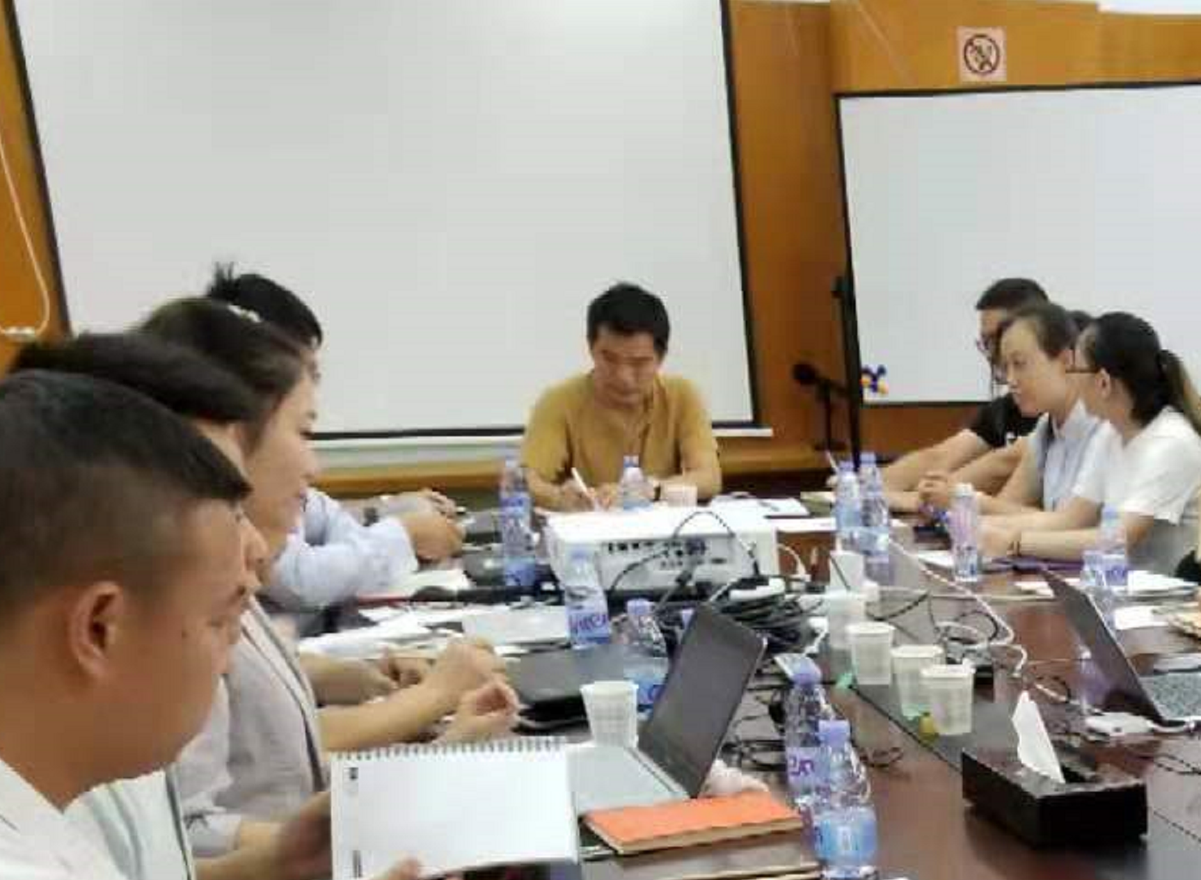 新闻中心 新闻中心